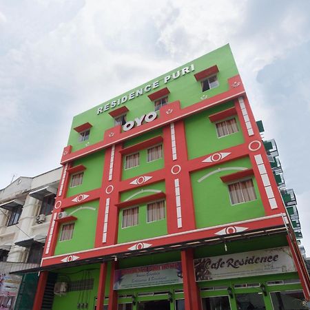 Capital O 615 Residence Puri Hotel Syariah 메단 외부 사진